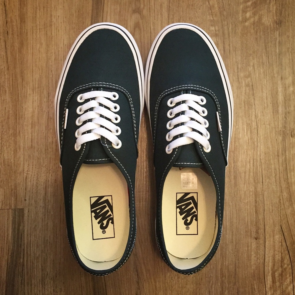 🚨NEW🚨 VANS AUTHENTIC - Picture 6 of 8